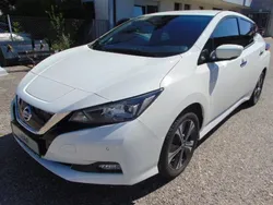 Weiß Gebraucht 2021 Nissan Leaf N-Connecta Kleinwagen | 18.490 € (Fairer Preis)