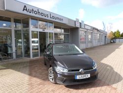 Deep black perleffekt Gebraucht 2024 VW Polo Life Limousine | 17.990 € (Fairer Preis)