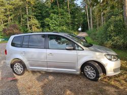 Silber Gebraucht 2012 VW Touran Comfortline Van / Kleinbus | 8.900 € (Teuer)