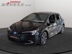 Schwarz Neu 2025 Toyota Corolla Limousine | 32.888 € (Guter Preis)