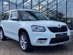 Weiß Gebraucht 2016 Skoda Yeti Joy SUV | 13.980 € (Fairer Preis)