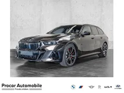 Grau Gebraucht 2025 BMW 540 M Sport Kombi | 82.450 €