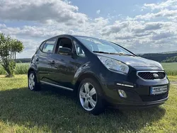 Schwarz Gebraucht 2013 Kia Venga Spirit Kleinwagen | 8.100 € (Etwas zu teuer)