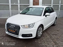 Weiß Gebraucht 2018 Audi A1 Sportback Sport Kleinwagen | 16.290 € (Fairer Preis)