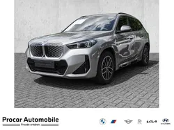 Silber Neu 2025 BMW iX1 Comfort Edition SUV | 51.750 € (Guter Preis)
