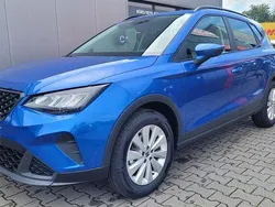 Blau Neu 2025 Seat Arona Style SUV | 20.990 € (Guter Preis)