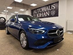 Blau Gebraucht 2023 Mercedes C220 Avantgarde Limousine | 27.500 € (Superpreis)