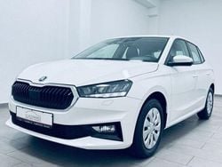 Weiß Gebraucht 2024 Skoda Fabia Essence Kleinwagen | 17.980 € (Guter Preis)