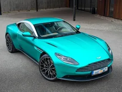 Grün Gebraucht 2021 Aston Martin DB11 | 96.000 €