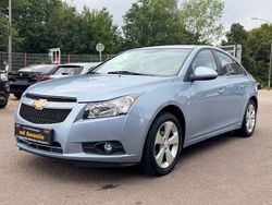 Blau Gebraucht 2010 Chevrolet Cruze Limousine | 7.999 € (Teuer)
