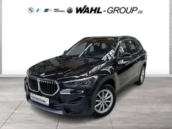 Schwarz Gebraucht 2021 BMW X1 Advantage SUV | 24.490 € (Fairer Preis)