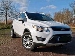 Weiß Gebraucht 2010 Ford Kuga SUV | 6.000 € (Fairer Preis)