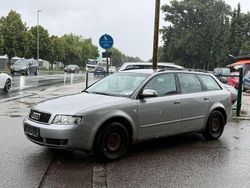 Grau Gebraucht 2003 Audi A4 Kombi | 850 € (Superpreis)