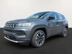 Graphite grey Gebraucht 2024 Jeep Compass Altitude SUV | 31.496 € (Fairer Preis)