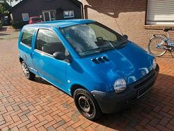 Blau Gebraucht 2003 Renault Twingo Kleinwagen | 250 €