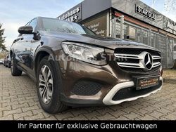 Braun Gebraucht 2017 Mercedes GLC220 SUV | 23.990 € (Guter Preis)