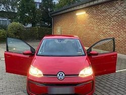 Rot Gebraucht 2019 VW up! Kleinwagen | 5.299 € (Superpreis)