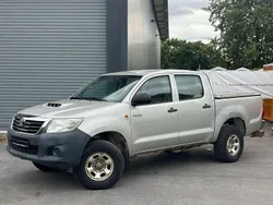 Silber Gebraucht 2012 Toyota HiLux Abholung | 13.300 €