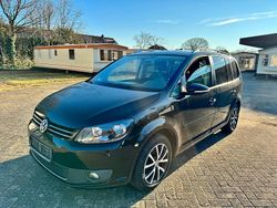 Schwarz Gebraucht 2014 VW Touran Business Van / Kleinbus | 4.490 € (Superpreis)