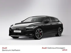 Mythosschwarz metallic Gebraucht 2025 Audi A6 e-tron Ambiente Kombi | 82.890 € (Etwas zu teuer)