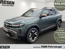Gruen Neu 2025 Dacia Duster Extreme SUV | 27.135 € (Fairer Preis)