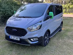 Grau Gebraucht 2023 Ford Tourneo Custom Van / Kleinbus | 39.800 € (Teuer)