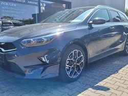Grau Gebraucht 2024 Kia Ceed Sportswagon 3 Kombi | 23.989 € (Superpreis)