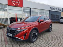 Orange Gebraucht 2024 Nissan Qashqai N-Connecta SUV | 32.990 € (Teuer)