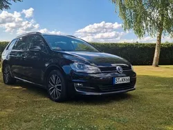 Schwarz Gebraucht 2017 VW Golf VII Allstar Kombi | 13.299 € (Fairer Preis)