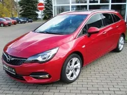 Rot Gebraucht 2019 Opel Astra Elegance Kombi | 17.500 € (Etwas zu teuer)