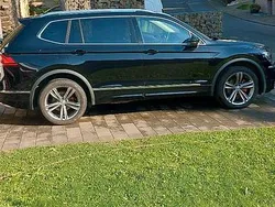 Schwarz Gebraucht 2019 VW Tiguan Allspace R-line SUV | 24.999 € (Teuer)