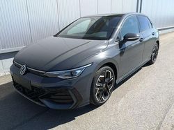 Delfingrau metallic Neu 2025 VW Golf VIII Pro Kleinwagen | 37.990 € (Guter Preis)