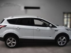 Weiß Gebraucht 2018 Ford Kuga Titanium SUV | 17.920 € (Etwas zu teuer)