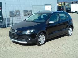 Schwarz Gebraucht 2011 VW Polo Cross Highline Kleinwagen | 4.990 € (Etwas zu teuer)