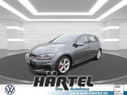 Indiumgrau (grey), metallic Gebraucht 2019 VW Golf VII GTI Limousine | 22.800 € (Fairer Preis)