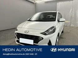 Polar white / sol Gebraucht 2020 Hyundai i10 Trend Kleinwagen | 12.280 € (Fairer Preis)