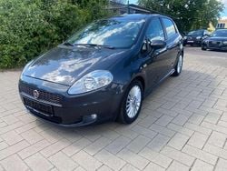 Undergau. grau Gebraucht 2008 Fiat Grande Punto Dynamic Kleinwagen | 3.000 € (Fairer Preis)