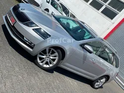 Silber metallic Gebraucht 2018 Skoda Octavia Style Kombi | 11.800 € (Fairer Preis)