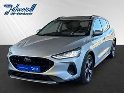 Polarsilber metallic Gebraucht 2024 Ford Focus Active X Limousine | 25.990 € (Superpreis)