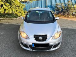 Grau Gebraucht 2006 Seat Toledo Limousine | 2.150 € (Fairer Preis)