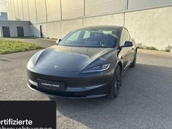Grau Gebraucht 2025 Tesla Model 3 Standard Range Limousine | 37.000 € (Guter Preis)