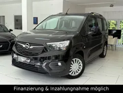 Schwarz Gebraucht 2019 Opel Combo Life Edition Van / Kleinbus | 13.975 € (Guter Preis)
