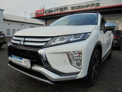Weiß Gebraucht 2018 Mitsubishi Eclipse Cross Edition SUV | 16.999 € (Fairer Preis)