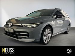 Oyster silver metallic Neu 2025 VW Golf VIII R Kombi | 41.790 € (Teuer)