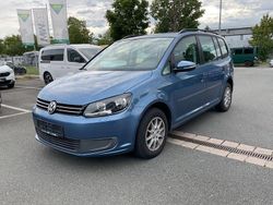 Blau Gebraucht 2011 VW Touran Trendline Van / Kleinbus | 6.977 € (Fairer Preis)