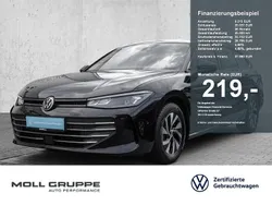 Grenadillschwarz metallic Gebraucht 2024 VW Passat Business Kombi | 37.980 € (Superpreis)