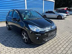 Schwarz Gebraucht 2017 Citroën C3 SELECTION Kleinwagen | 5.980 € (Fairer Preis)