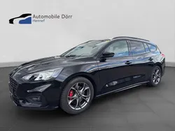 Schwarz Gebraucht 2019 Ford Focus ST-Line Limousine | 15.500 € (Fairer Preis)