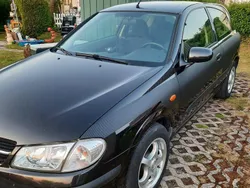 Schwarz Gebraucht 2001 Nissan Almera Kleinwagen | 1.500 € (Fairer Preis)