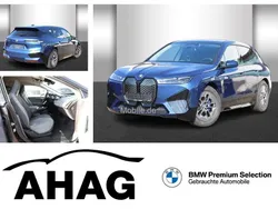 Blau Gebraucht 2021 BMW iX Sport Line SUV | 41.890 € (Fairer Preis)